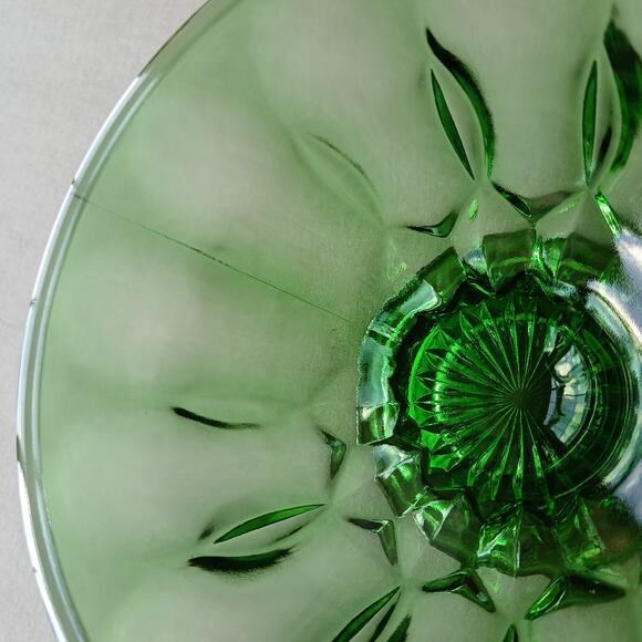 Anchor Hocking Emerald Green Glass Footed Bowl 4"x6" vintage MCM - Picture 4 of 8